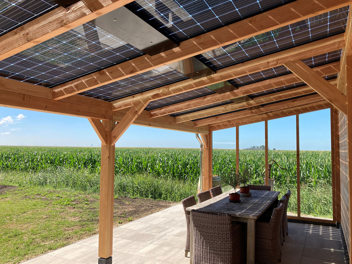 Pext Solar houten overkapping op maat