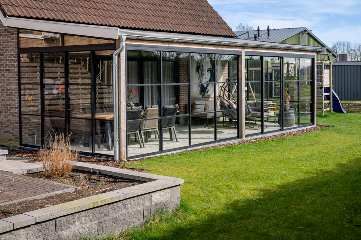 Steellook tuinkamer aan huis